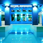 Hotell Grecotel Plaza House 4*