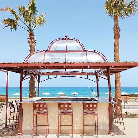 Grecotel Plaza Hotel 4*