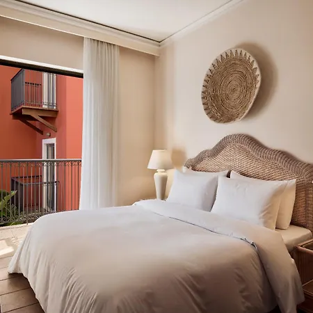 Grecotel Plaza House