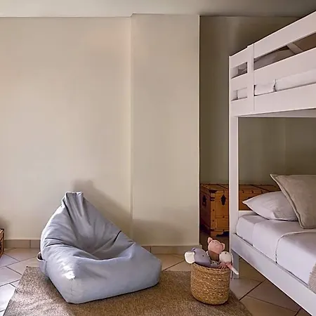 Grecotel Plaza House Hotel