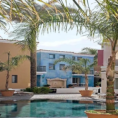 Grecotel Plaza House