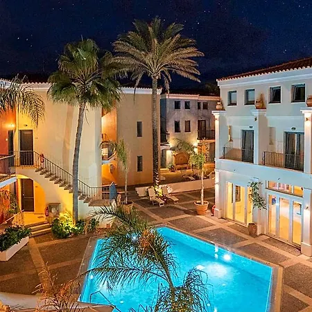 Grecotel Plaza House Hotel 4*