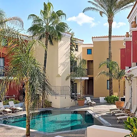 Grecotel Plaza House Hotel