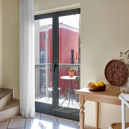 Grecotel Plaza House 4*