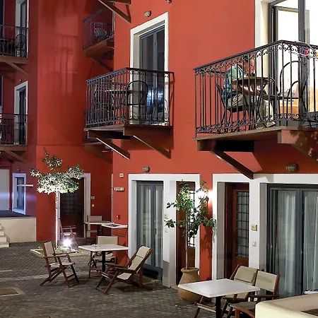 Grecotel Plaza House 호텔 레팀노