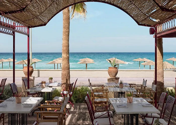 מלון Grecotel Plaza House