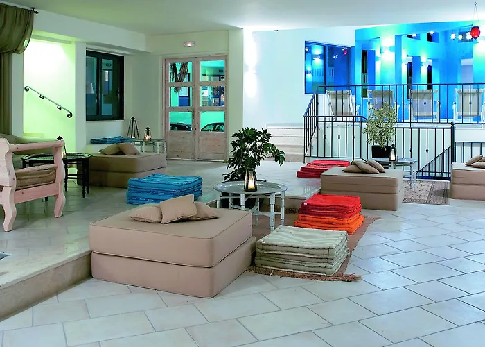 Grecotel Plaza House מלון 4*