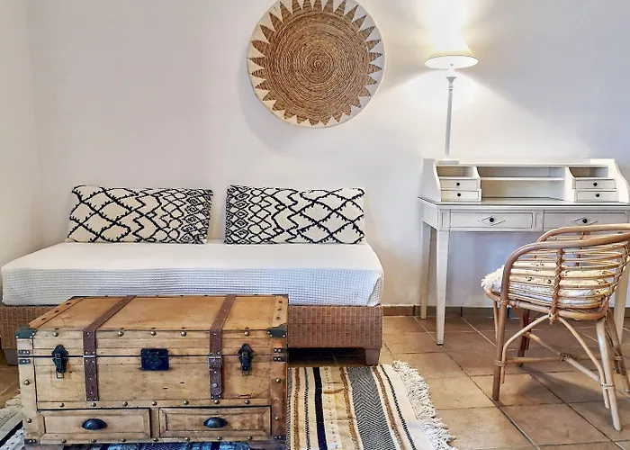 Grecotel Plaza House 4*